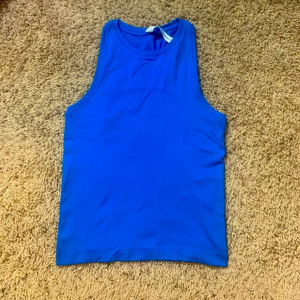LULULEMON RACERBACK TANK TOP      RARE POOLSIDE BLUE